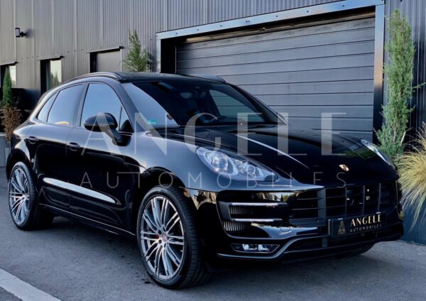 PORSCHE MACAN – Image 9