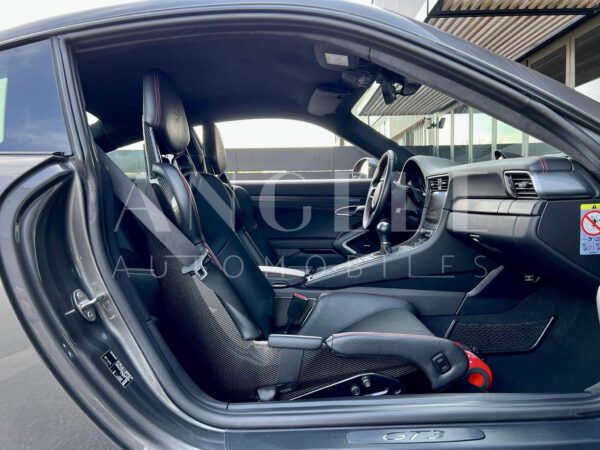PORSCHE 991 GT3 TOURING – Image 17