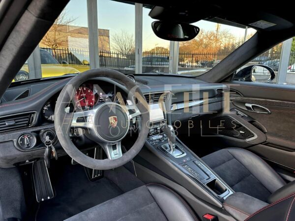 PORSCHE 991 4 GTS – Image 14
