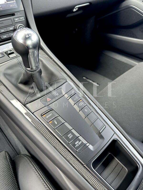 PORSCHE 991 GT3 TOURING – Image 10