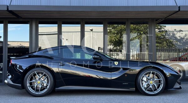 FERRARI F12 – Image 15