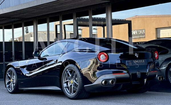 FERRARI F12 – Image 9