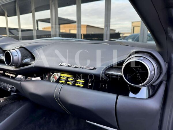 FERRARI 812 SUPERFAST – Image 3