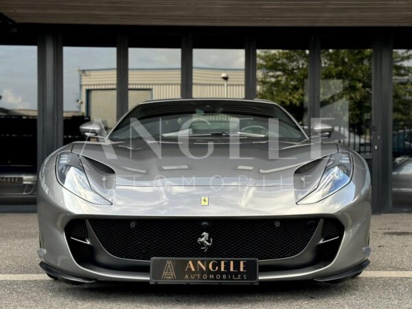 FERRARI 812 SUPERFAST – Image 10