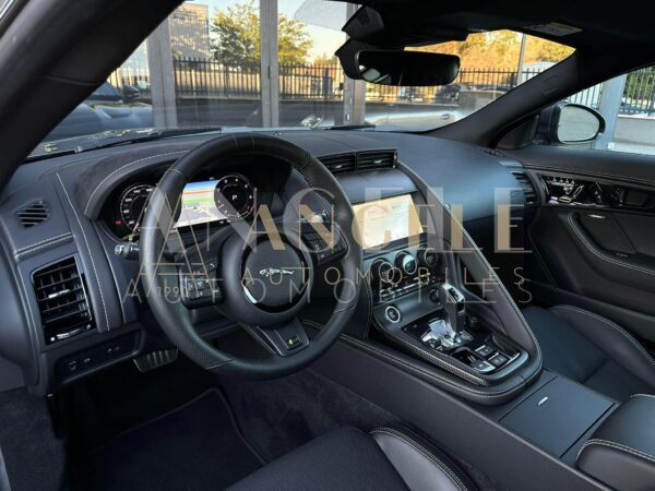 JAGUAR F-TYPE – Image 13