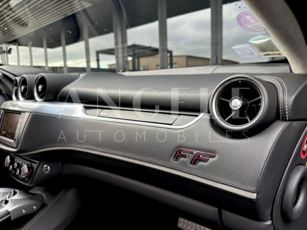 FERRARI FF – Image 4