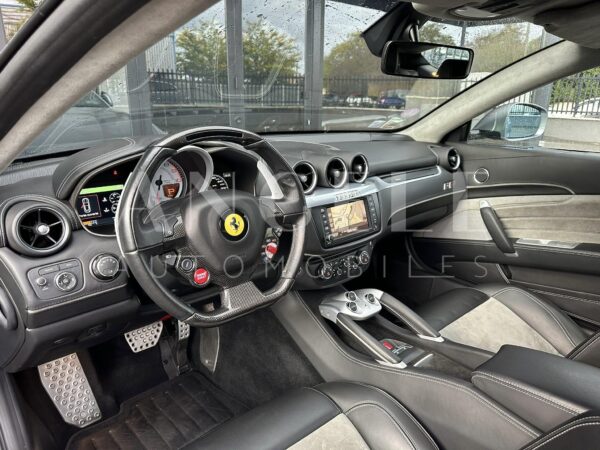 FERRARI FF – Image 8
