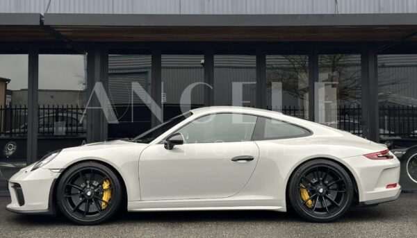 PORSCHE GT3 TOURING – Image 9