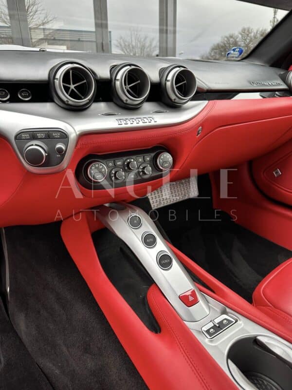 FERRARI F12 – Image 7