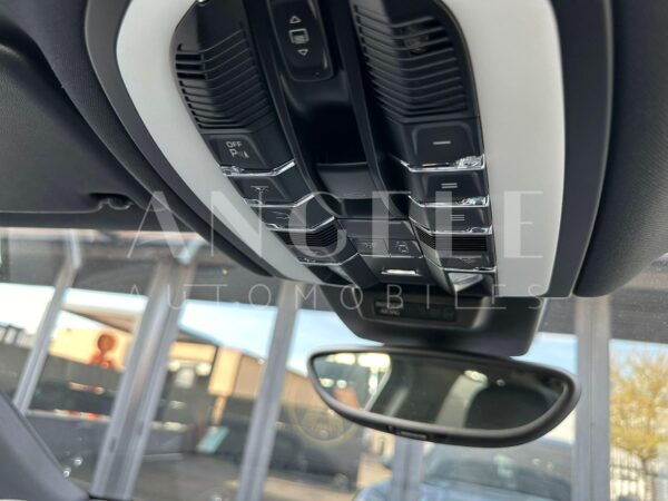 PORSCHE MACAN S – Image 10