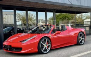 FERRARI 458
