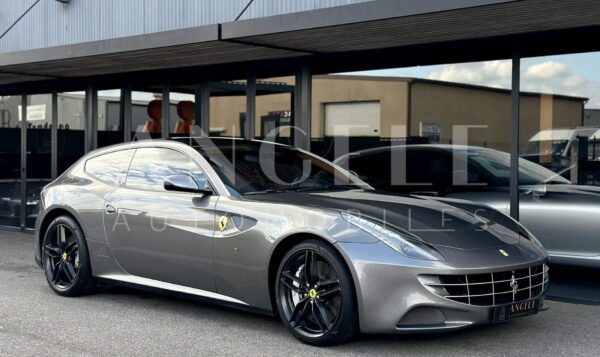 FERRARI FF – Image 10