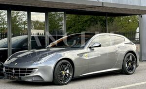 FERRARI FF