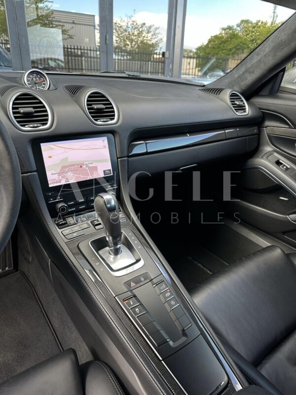 CAYMAN 718 – Image 7