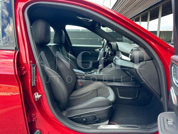 ALFA ROMEO GIULIA – Image 9