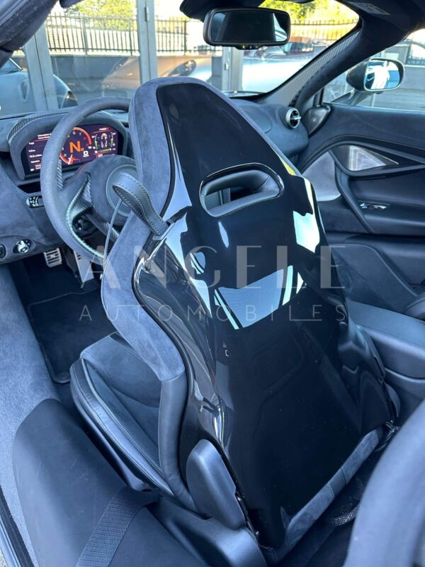 MCLAREN 720S – Image 11