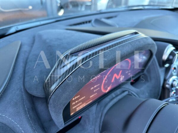 MCLAREN 720S – Image 10