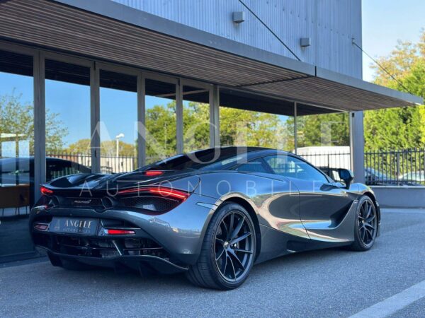 MCLAREN 720S – Image 8