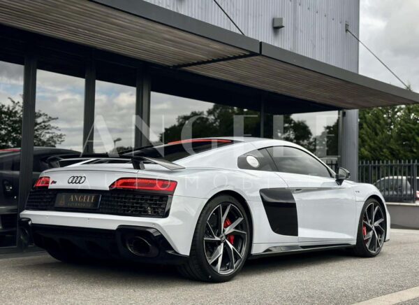 AUDI R8 – Image 5