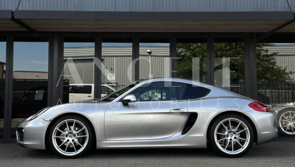 CAYMAN 981 – Image 14