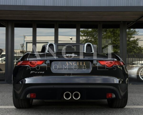 JAGUAR F-TYPE – Image 8