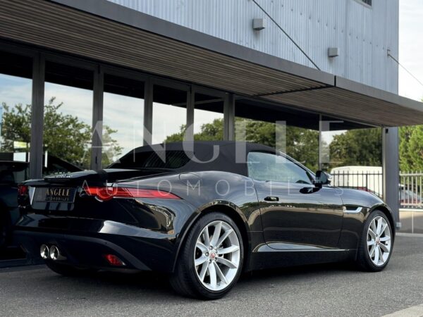 JAGUAR F-TYPE – Image 14