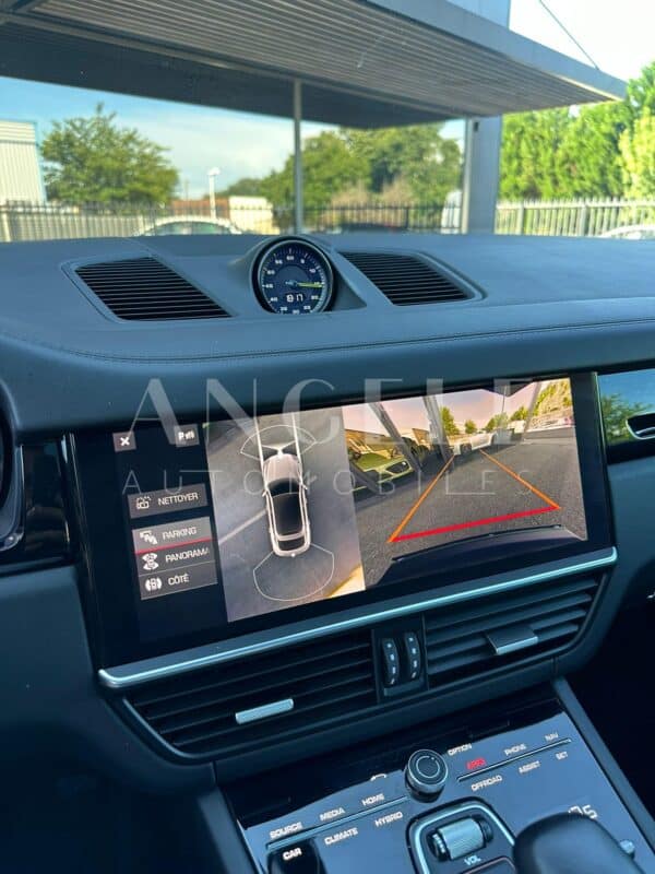 PORSCHE CAYENNE E-HYBRID – Image 3