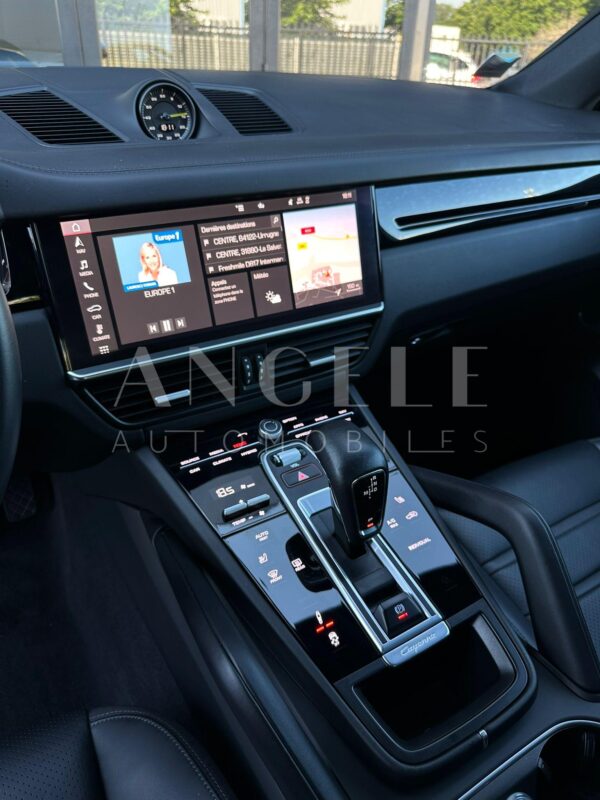 PORSCHE CAYENNE E-HYBRID – Image 2