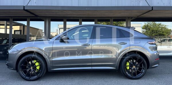 PORSCHE CAYENNE E-HYBRID – Image 11
