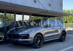 PORSCHE CAYENNE E-HYBRID