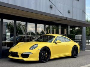 911