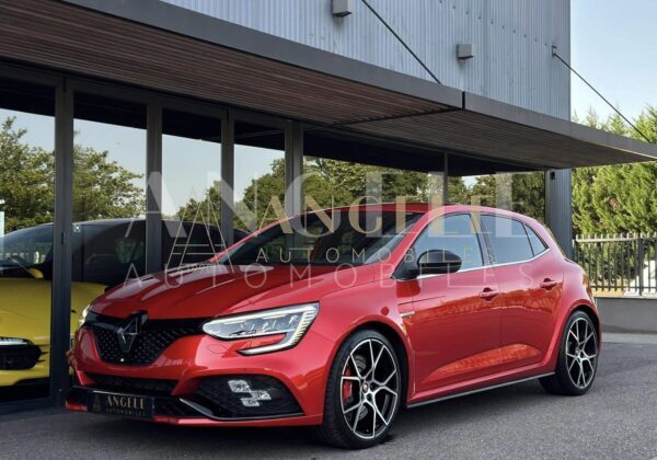 MEGANE RS TROPHY