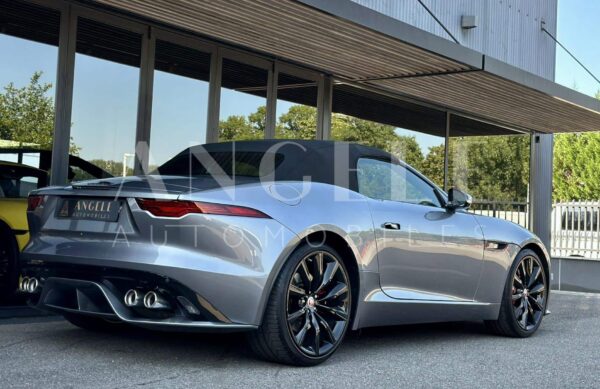 F-TYPE – Image 13