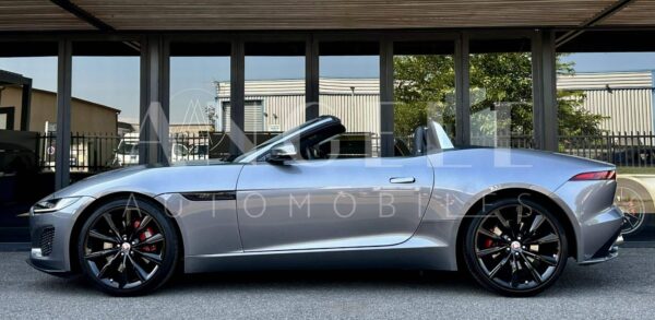 F-TYPE – Image 4
