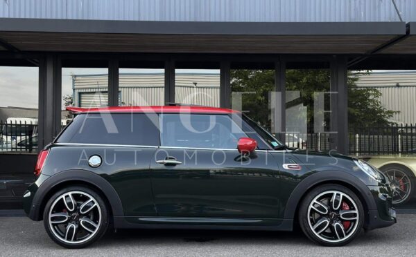 MINI JOHN COOPER WORKS – Image 17