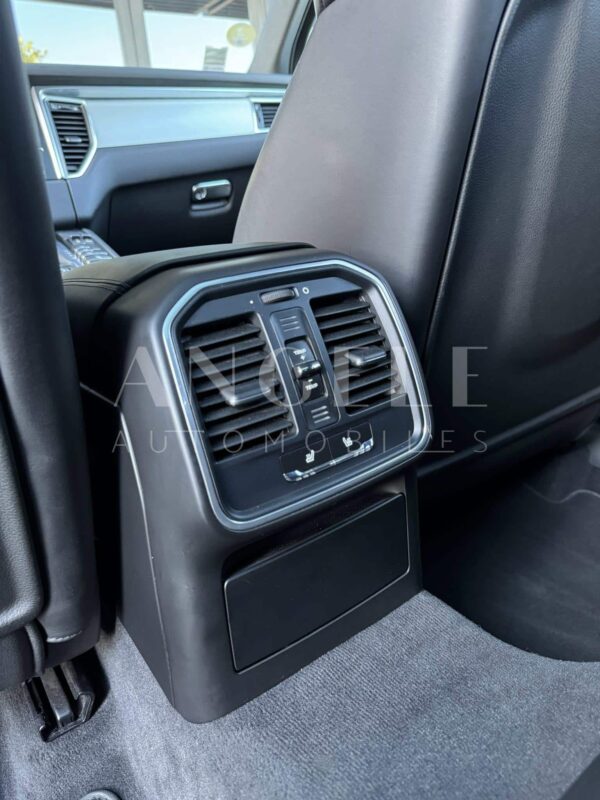 MACAN S DIESEL – Image 2