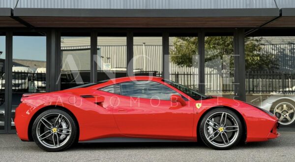 FERRARI 488 – Image 18
