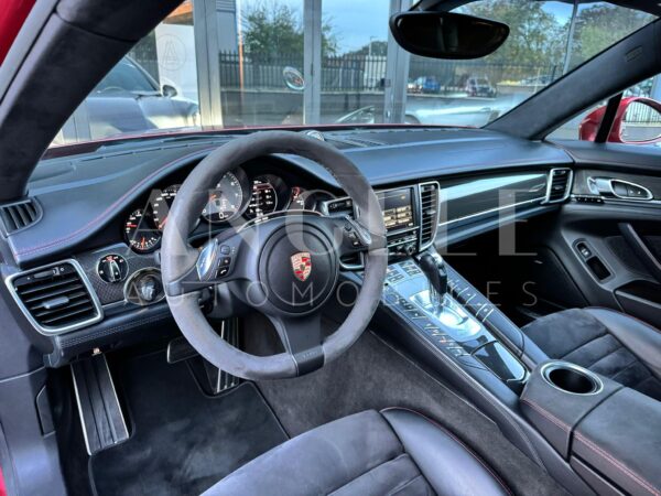 PORSCHE PANAMERA GTS – Image 8