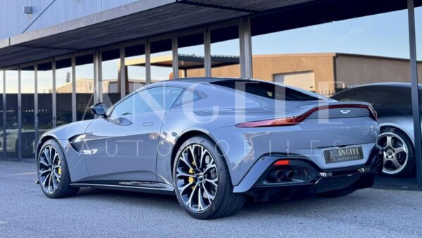ASTON MARTIN VANTAGE – Image 13