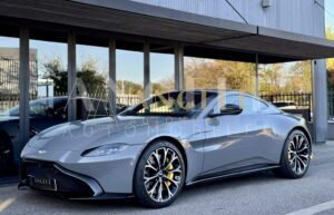 ASTON MARTIN VANTAGE