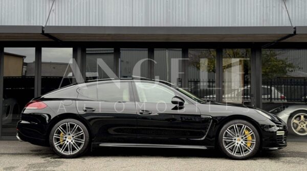 PORSCHE PANAMERA TURBO S – Image 16