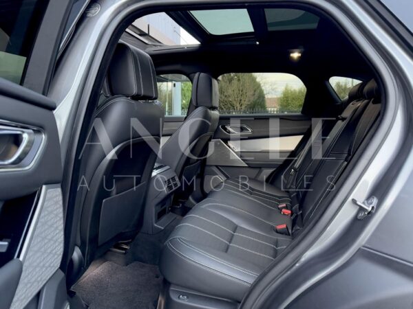 VELAR – Image 6