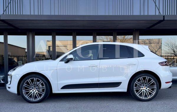MACAN S – Image 9