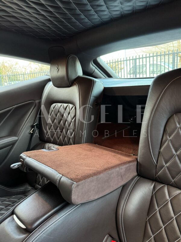 FERRARI FF – Image 17