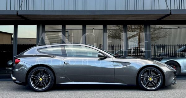 FERRARI FF – Image 9