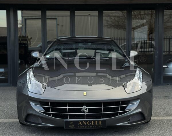 FERRARI FF – Image 18