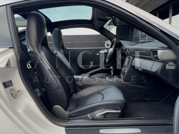 PORSCHE 997 TARGA 4 – Image 2