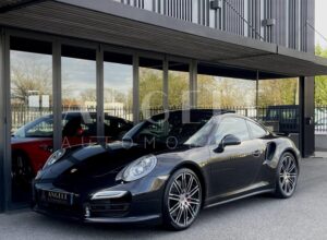 PORSCHE 991 TURBO