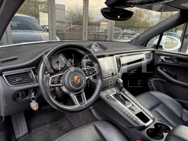 PORSCHE MACAN S – Image 8