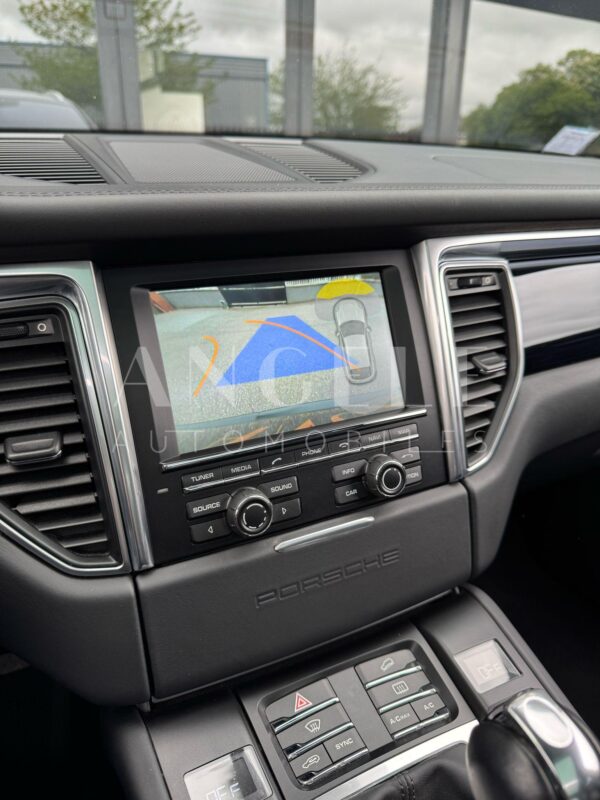 MACAN S DIESEL – Image 18